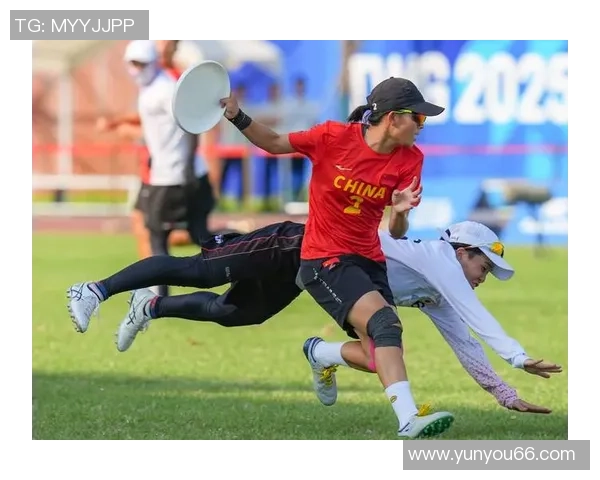 飞盘运动的魅力与挑战:深入探讨成都飞盘队的耐力训练与团队精神